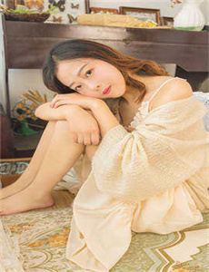 《漂亮的保姆5手机在线观看中文版》
